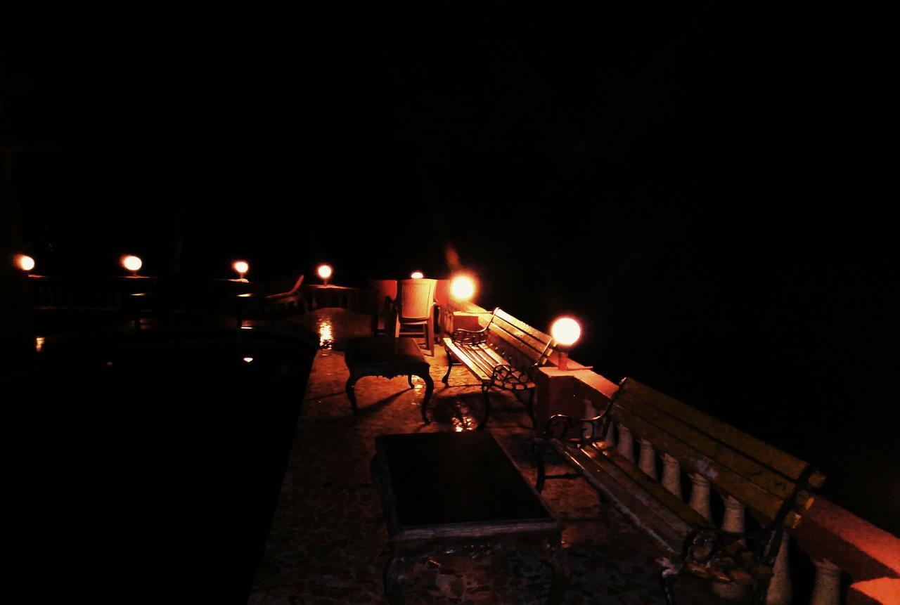 A Date With Me Boutique Hotel Bar @ Restaurant Candolim Eksteriør billede